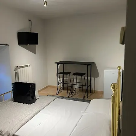 Mood-garibaldi 26 Apartment